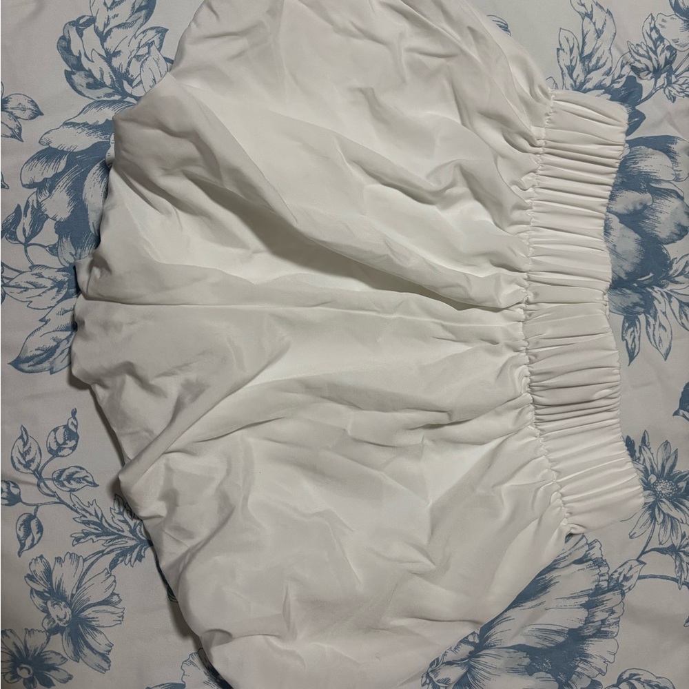 SHEIN Elegant White Skorts